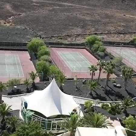 מלון Beatriz Costa & 4*