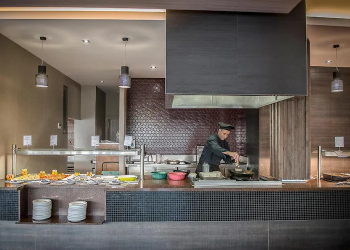 Hotel Beatriz Costa &