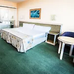 Hotel Beatriz Costa &