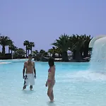 Beatriz Costa & Costa Teguise