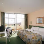 Beatriz Costa & Hotel Costa Teguise