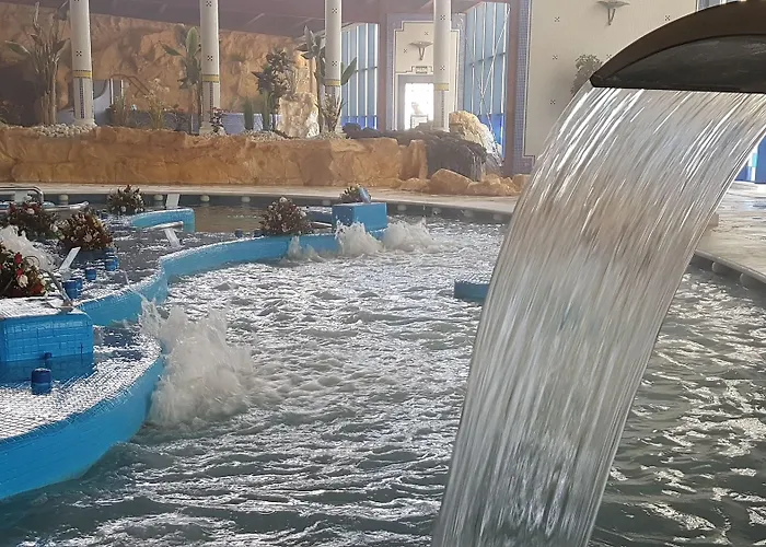 Beatriz Costa & קוסטה טגוויסה